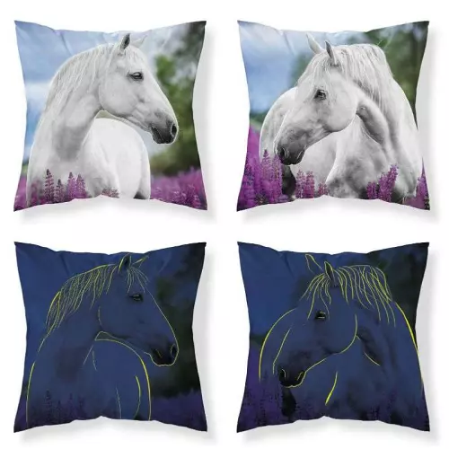 Bavlněný povlak na polštářek Kůň v levanduli svítící 40x40 cm